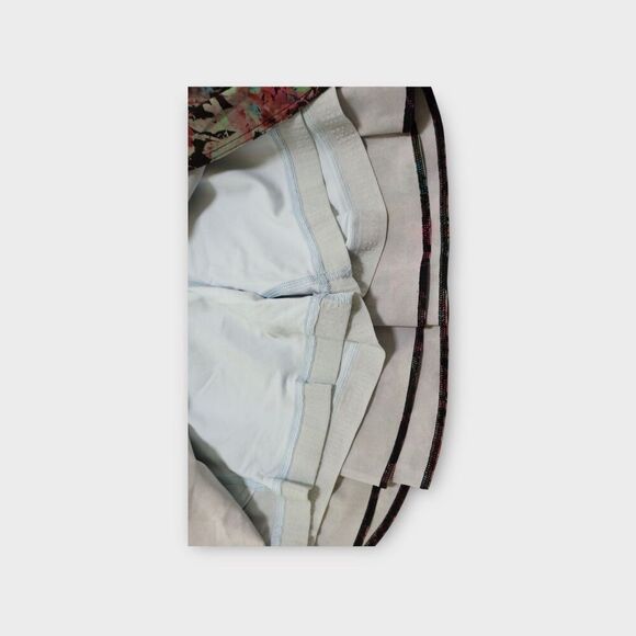 Lululemon Court Rival High-Rise Skirt Stencil Blossom Red Multi Size 8 - Picture 4 of 10